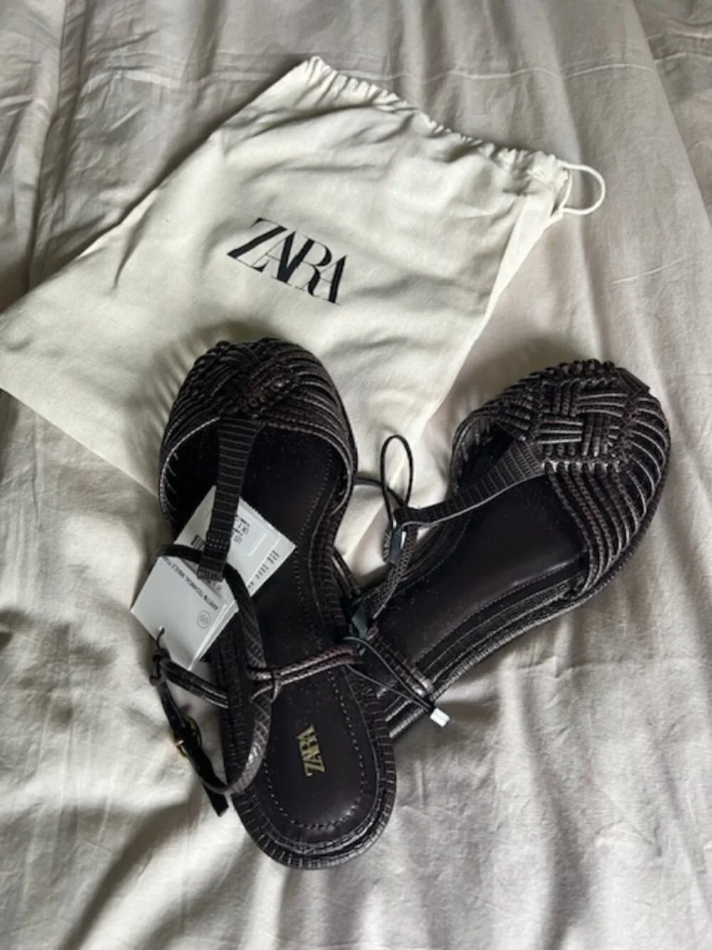 Zara Sandals - Picture 2 of 6